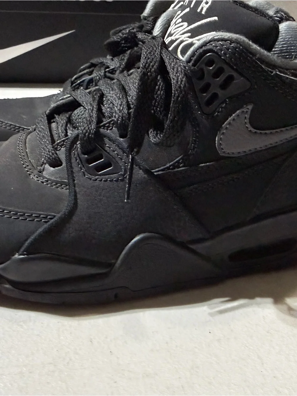 EUC Nike Air Flight 89 Basketball Sneakers Big Kid Black Size 3.5Y